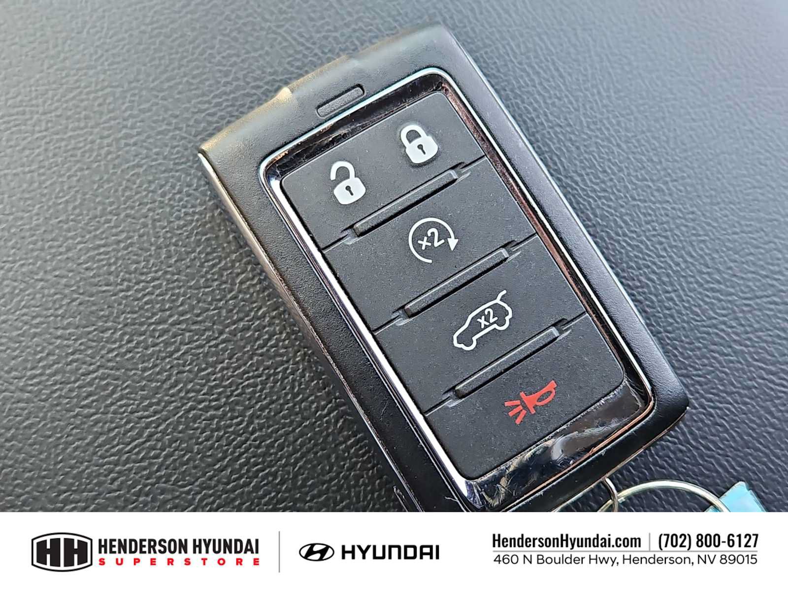 Used 2025 Jeep Grand Cherokee Limited w/ Luxury Tech Group II AWD/4WD image 35