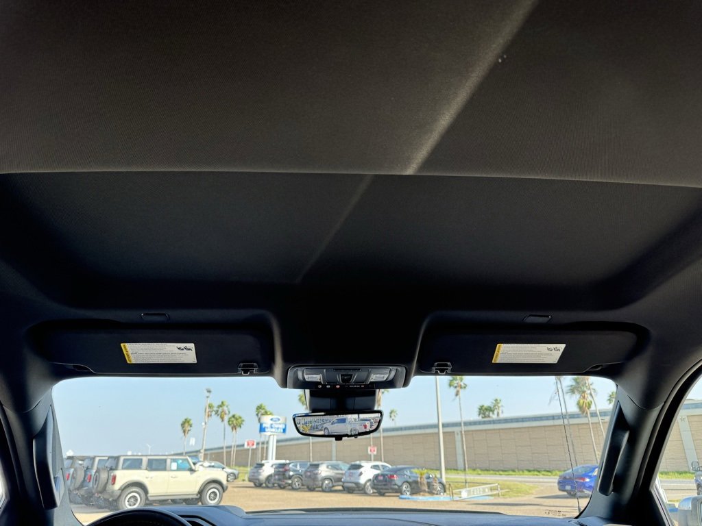 Used 2024 Chevrolet Silverado 1500 High Country w/ Technology Package image 17