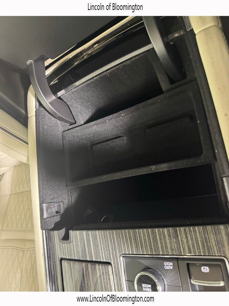 Certified 2022 Lincoln Navigator L Black Label AWD/4WD image 36
