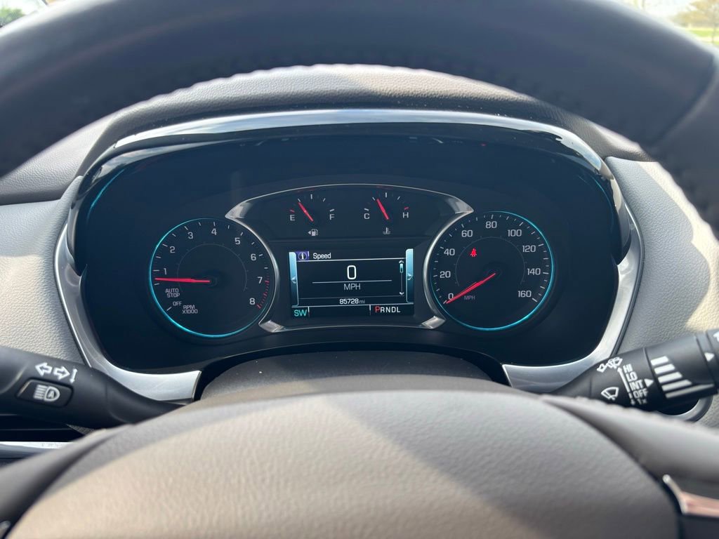 Used 2019 Chevrolet Traverse Premier w/ Driver Confidence II Package FWD image 38