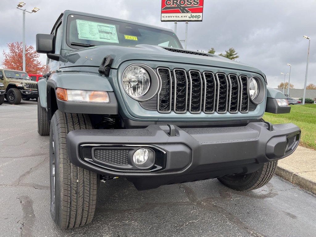 New 2026 Jeep Gladiator Sport AWD/4WD image 50