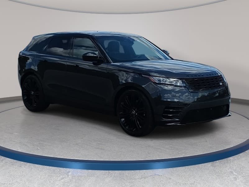 Used 2026 Land Rover Range Rover Velar Dynamic SE AWD/4WD image 3