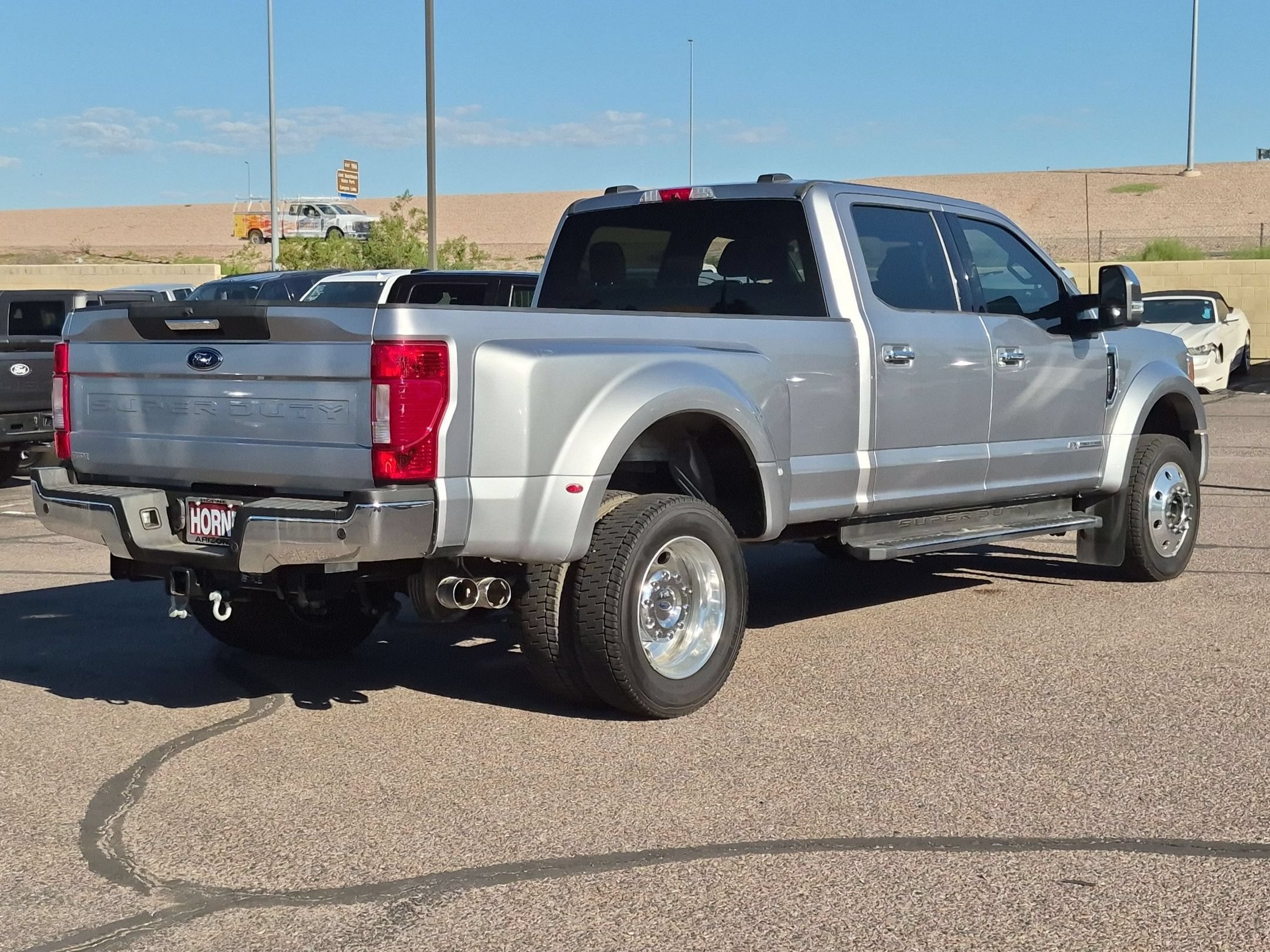 Certified 2022 Ford F450 XLT w/ XLT Premium Package RWD image 5