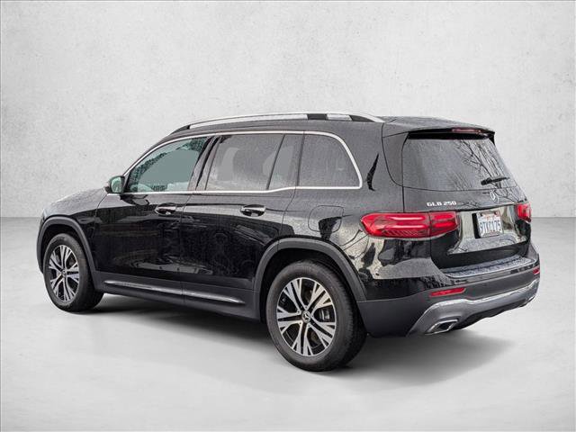 Certified 2025 Mercedes-Benz GLB 250 image 8