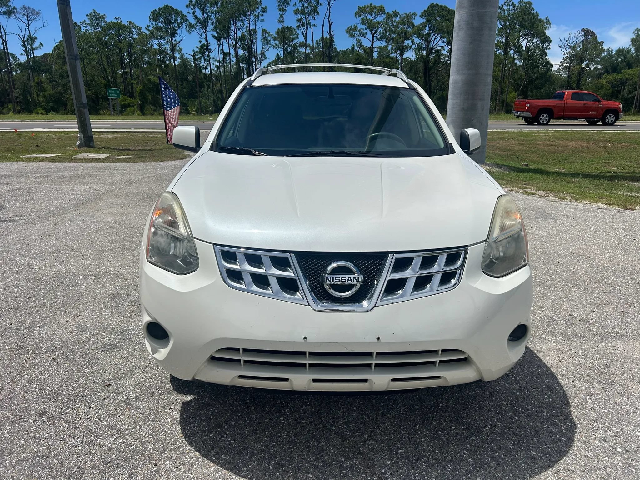 Used 2012 Nissan Rogue SV AWD/4WD image 4