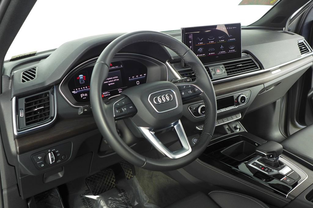 Used 2023 Audi Q5 2.0T Premium Plus image 30