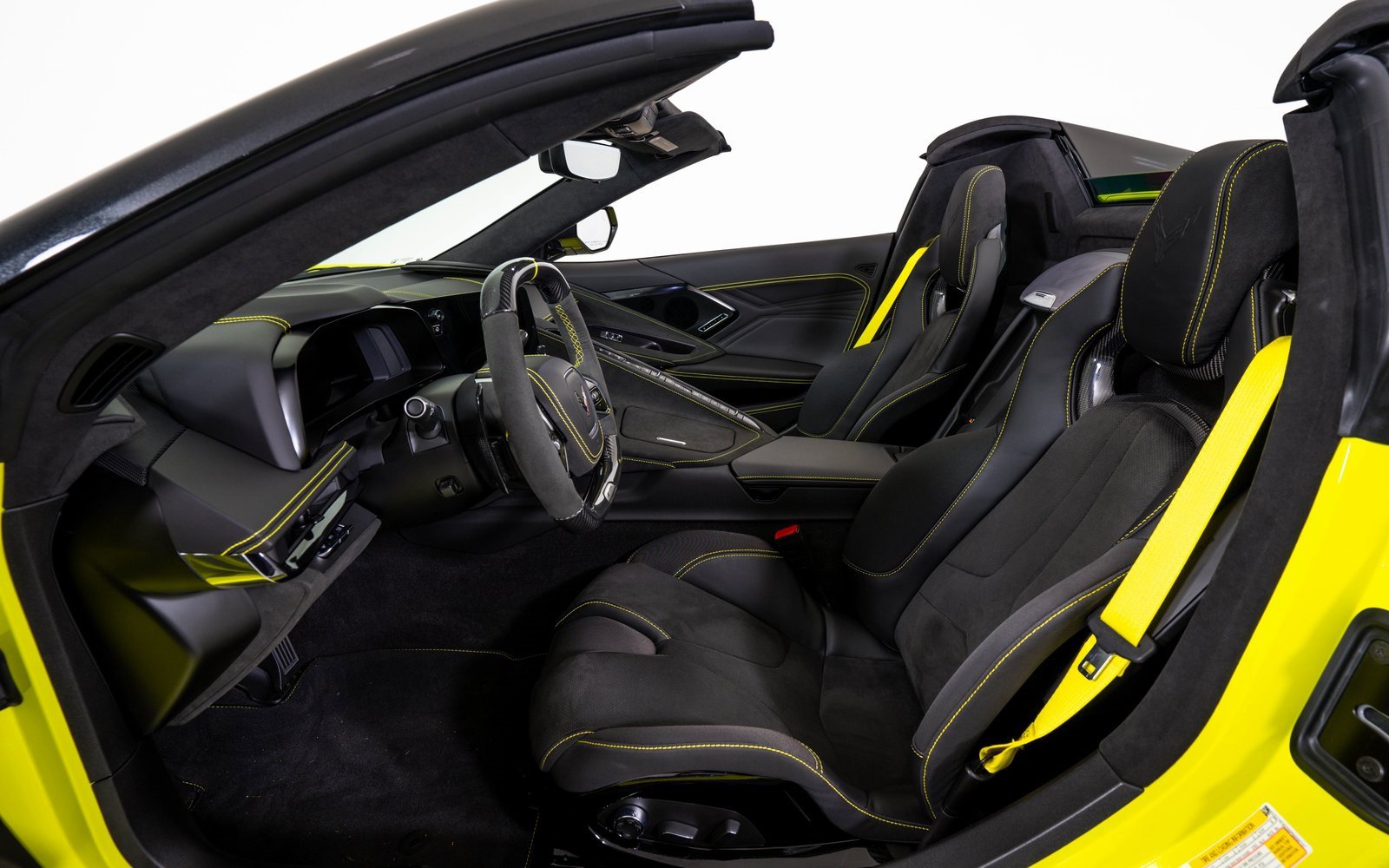 Used 2023 Chevrolet Corvette Z06 w/ Z07 Performance Package image 18