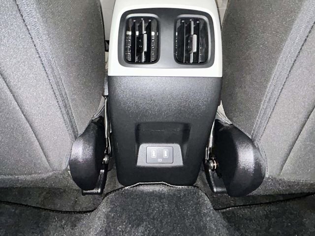 Used 2022 Hyundai Tucson SEL FWD image 11