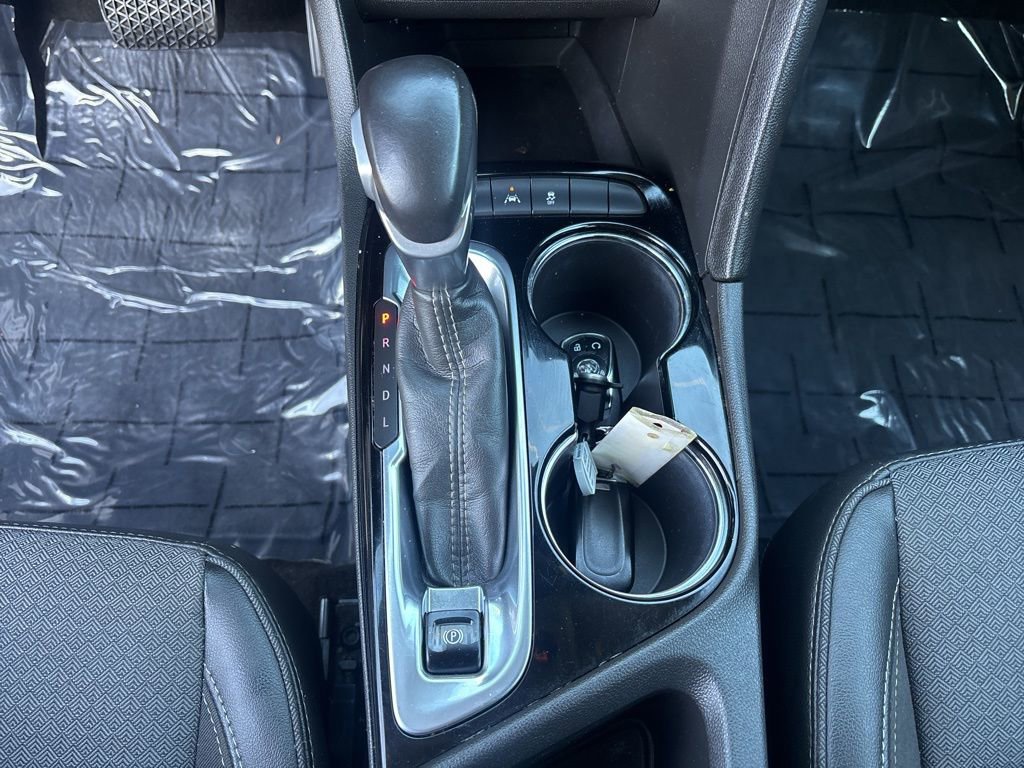 Used 2021 Buick Encore GX Select w/ Sport Touring Package image 32