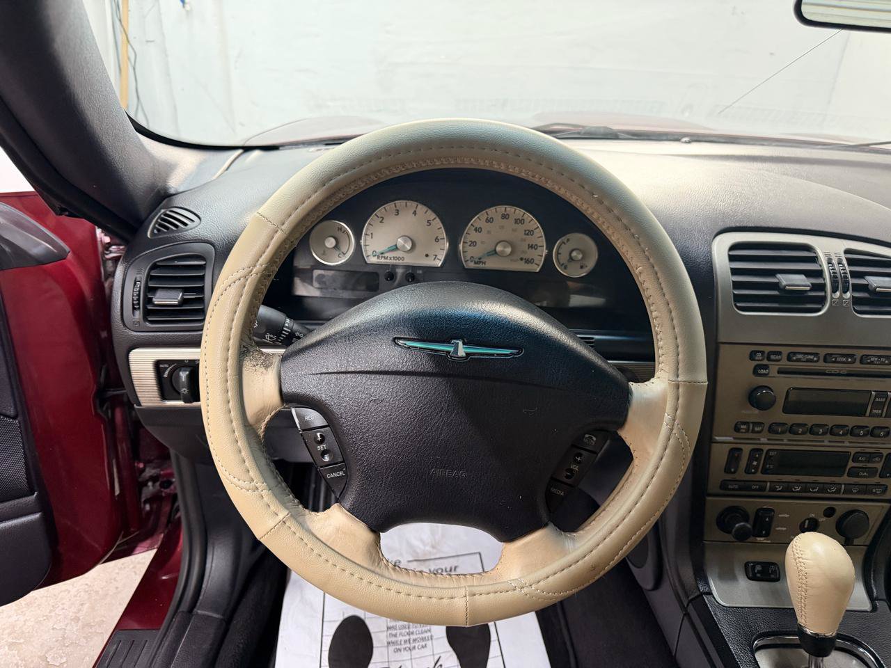 Used 2004 Ford Thunderbird RWD image 17