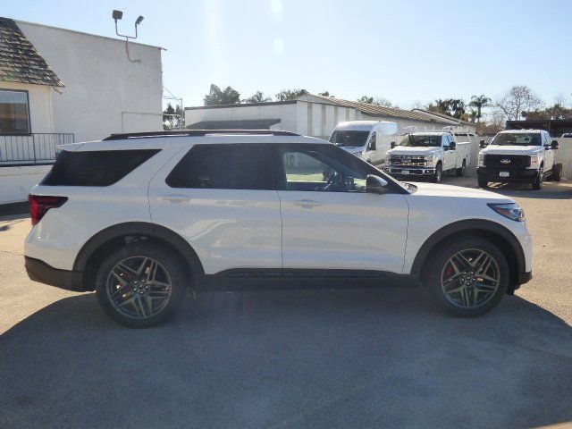 New 2026 Ford Explorer ST image 2