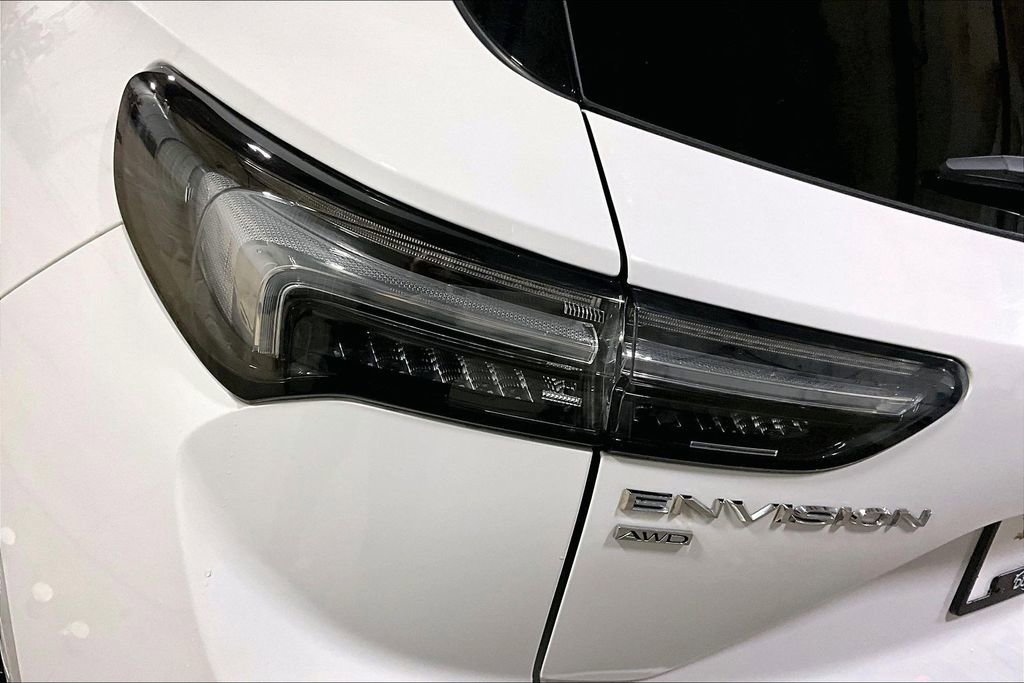 Used 2022 Buick Envision Avenir w/ Premium Seat Package image 8
