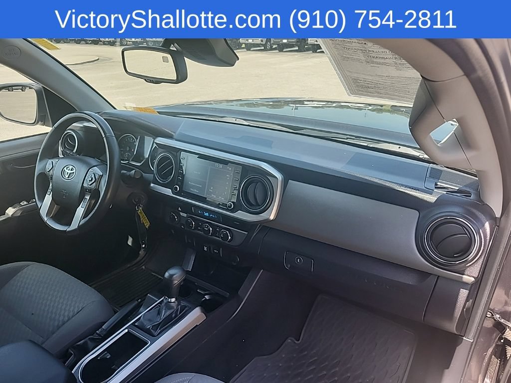 Used 2022 Toyota Tacoma SR5 AWD/4WD image 31