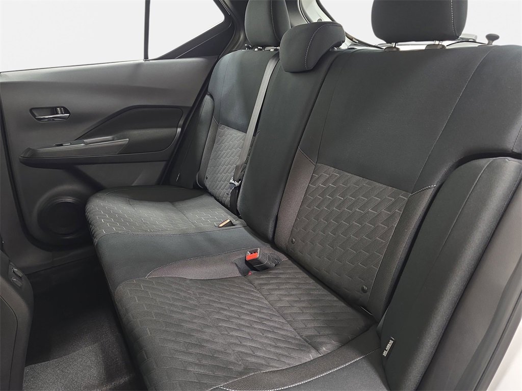 Used 2024 Nissan Kicks SV image 13