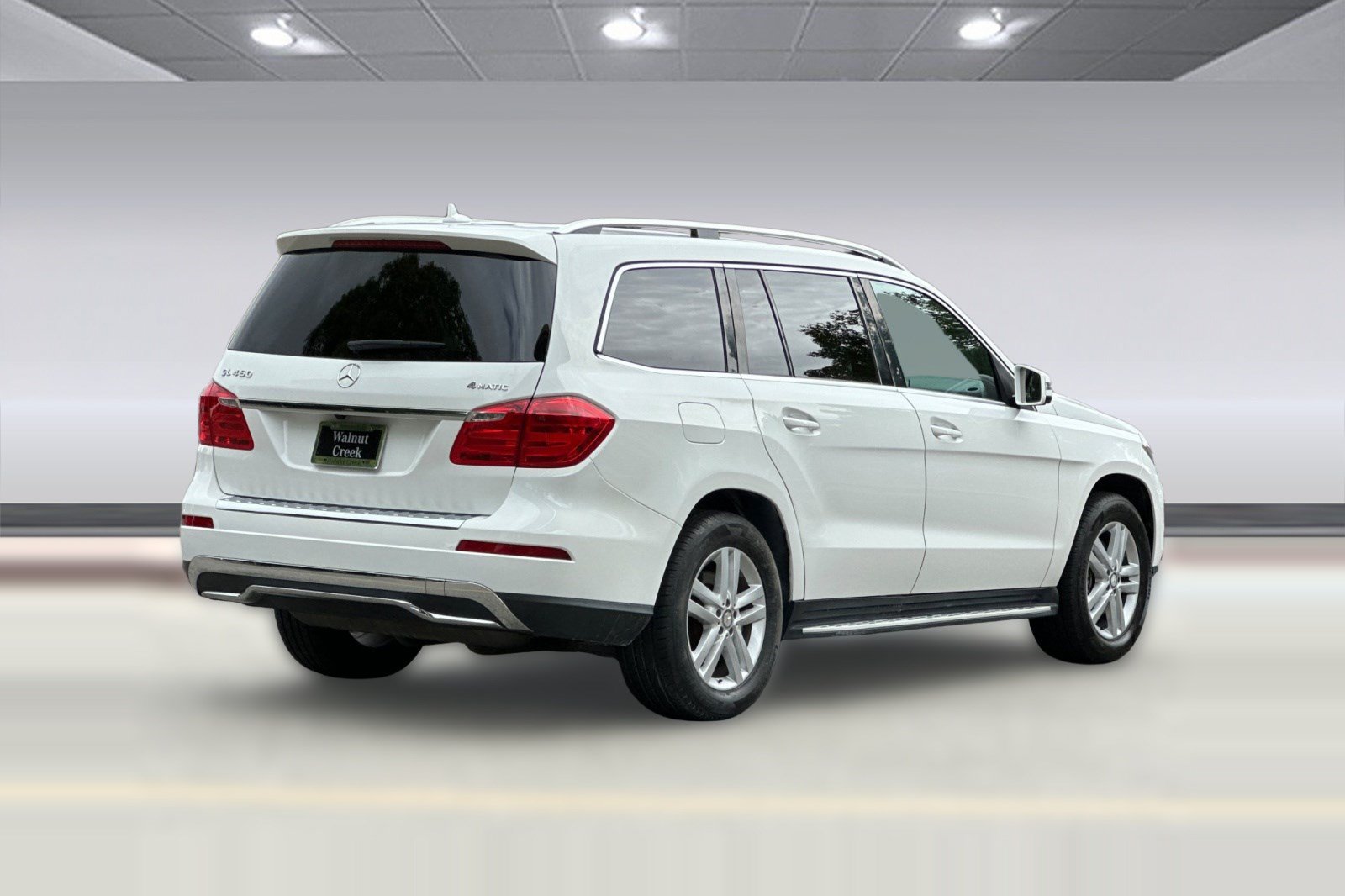 Used 2015 Mercedes-Benz GL 450 4MATIC image 9
