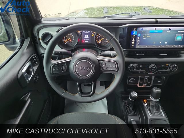 Used 2024 Jeep Wrangler Unlimited Sport AWD/4WD image 11