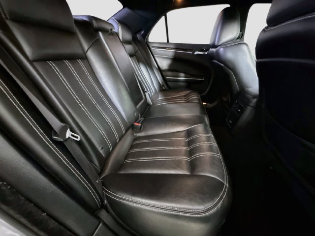 Used 2020 Chrysler 300 S RWD image 26