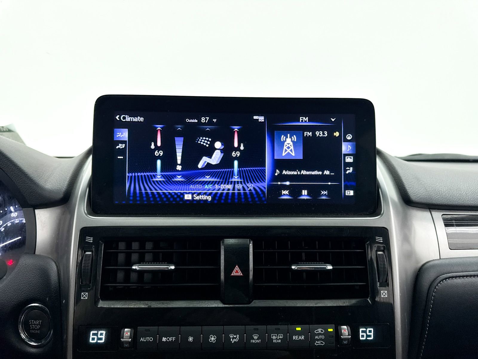 Used 2022 Lexus GX 460 Premium w/ Premium Package image 24