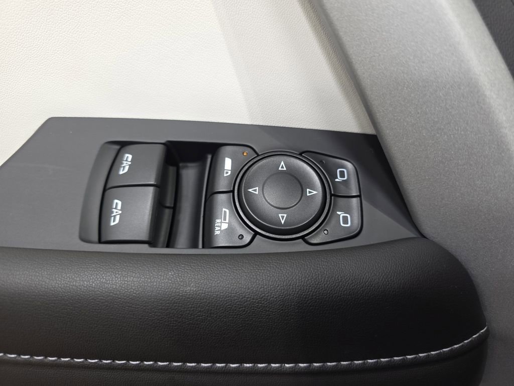 Used 2024 Chevrolet Camaro LT w/ Technology Package RWD image 25