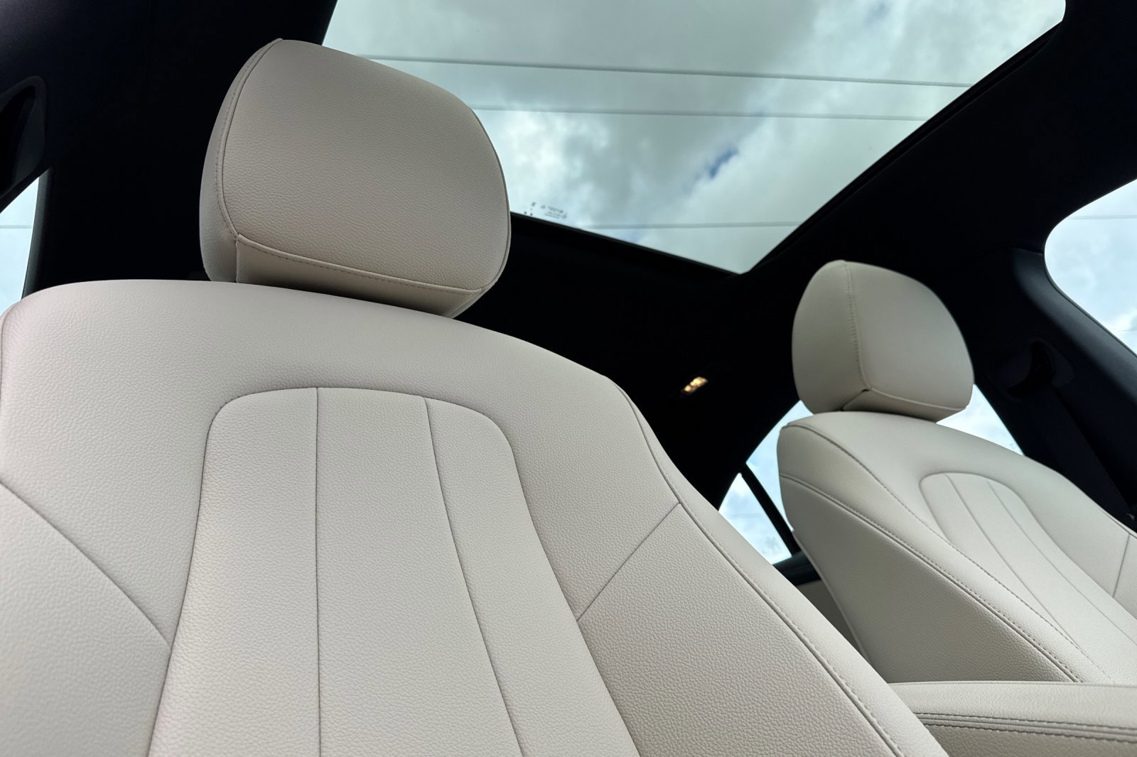 New 2026 Mercedes-Benz CLA 250 4MATIC image 16