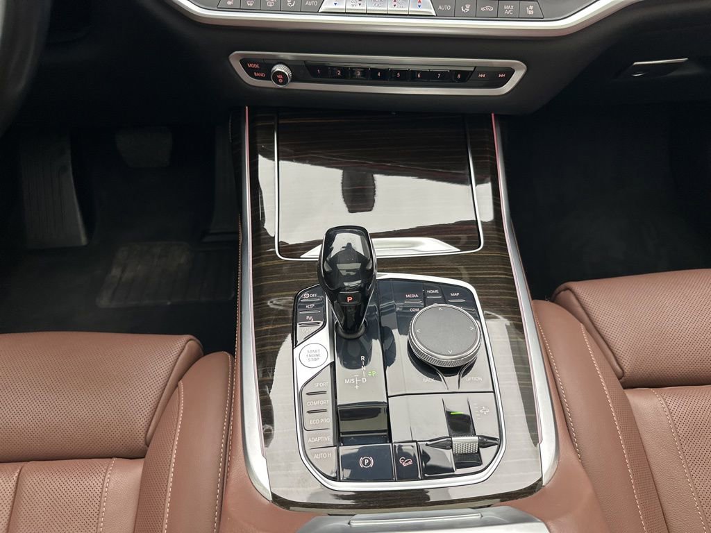 Used 2020 BMW X7 xDrive40i w/ Luxury Seating Package image 22