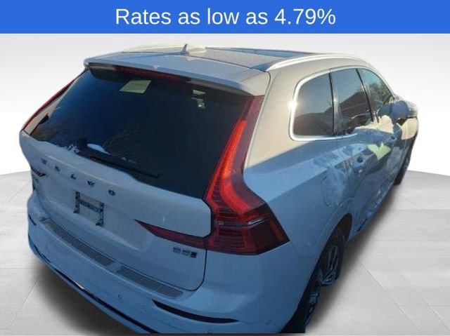 Certified 2023 Volvo XC60 B5 Plus w/ Climate Package image 18