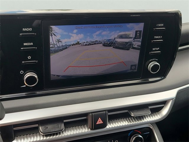 Used 2023 Kia K5 LXS image 31