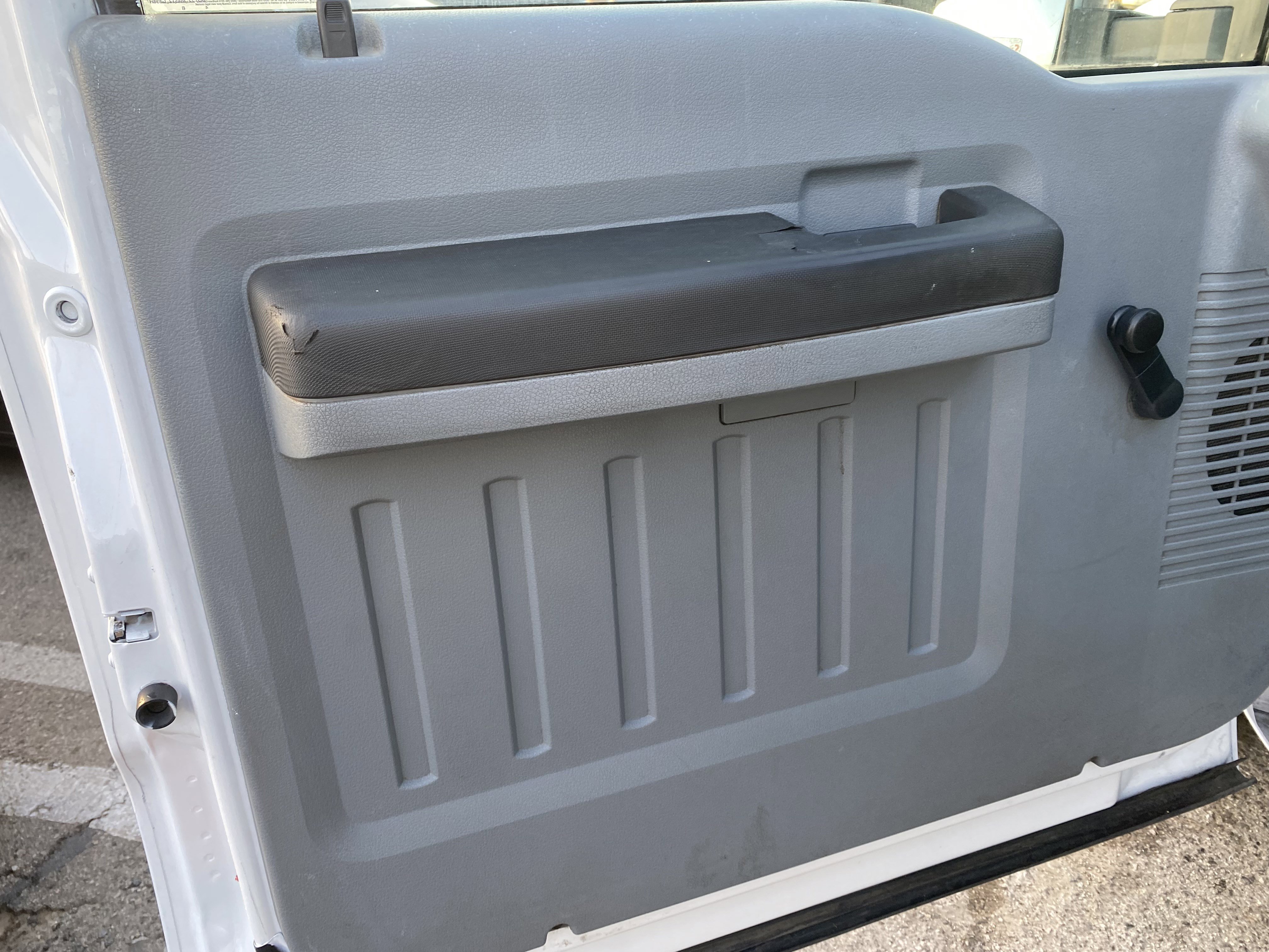 Used 2014 Ford F350 XL image 16