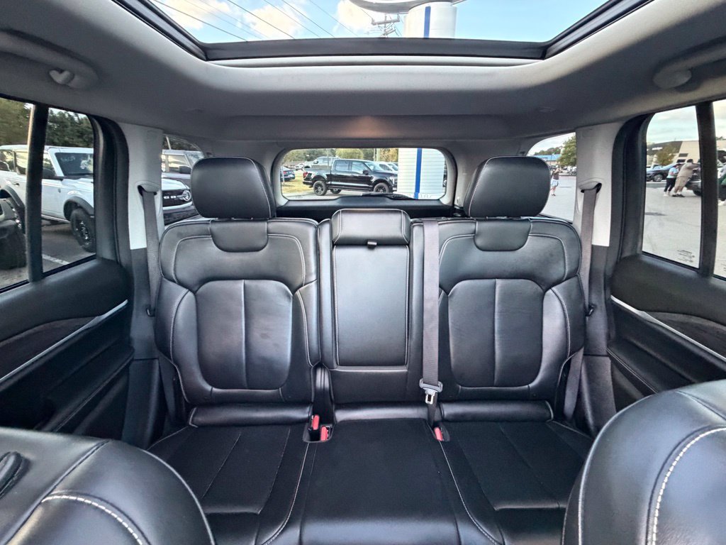 Used 2022 Jeep Grand Cherokee Limited AWD/4WD image 14