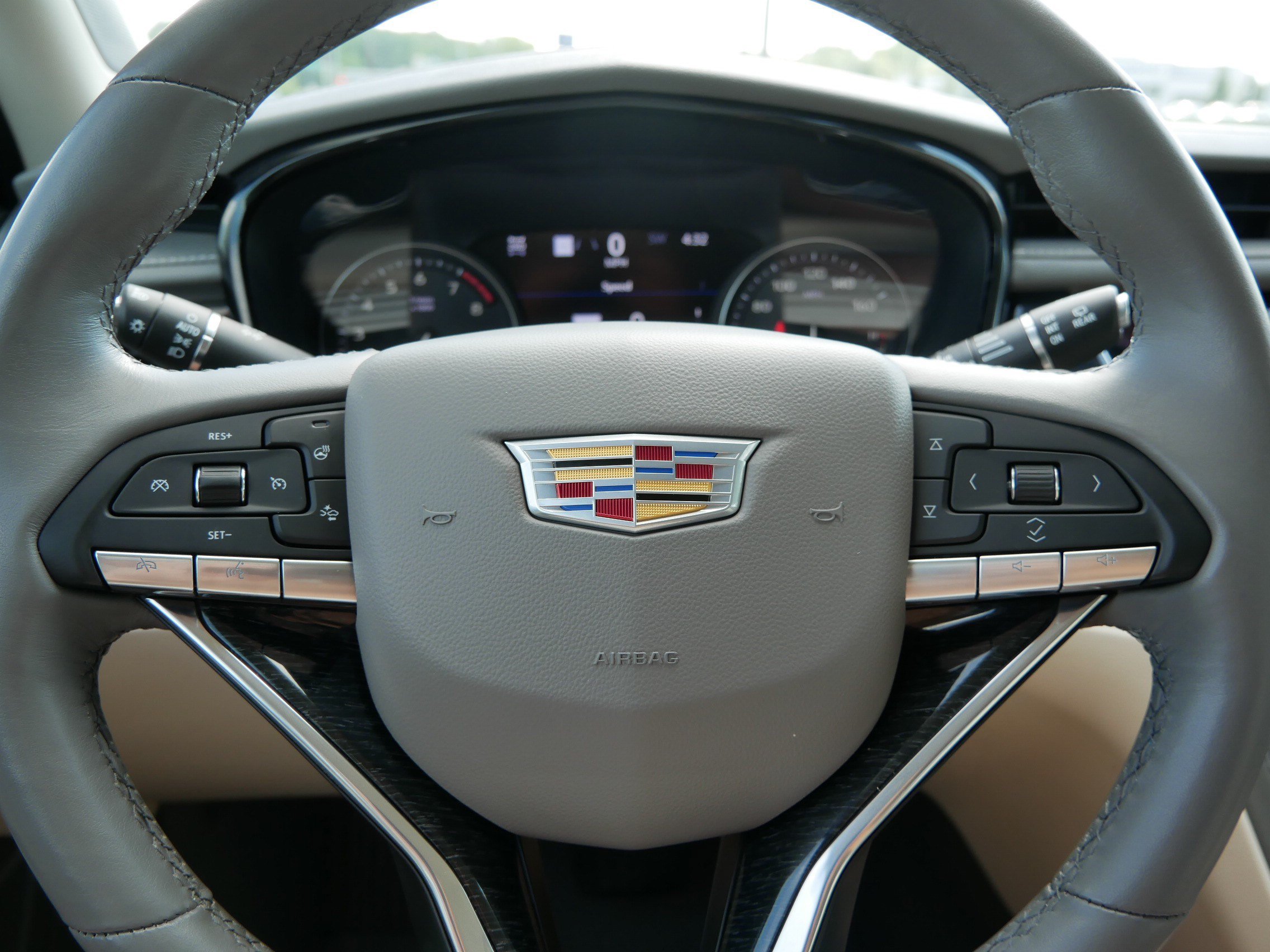 Certified 2023 Cadillac XT6 Premium Luxury w/ Technology Package AWD/4WD image 25