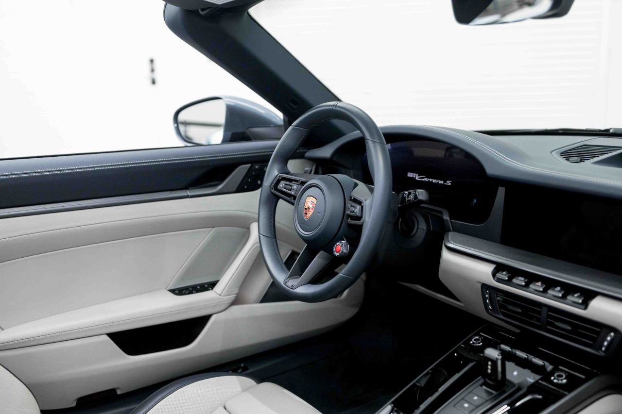 Used 2025 Porsche 911 Carrera S RWD image 63