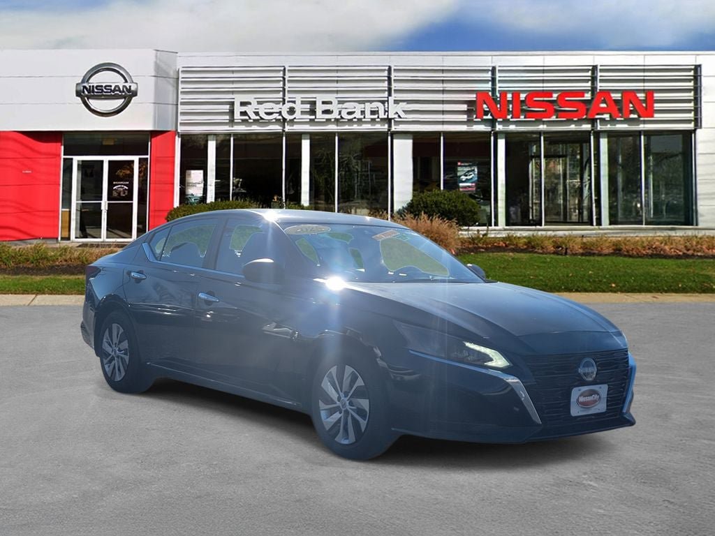 Certified 2025 Nissan Altima 2.5 S image 2