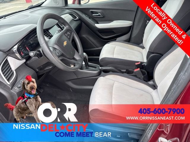 Used 2017 Chevrolet Trax LT FWD image 13