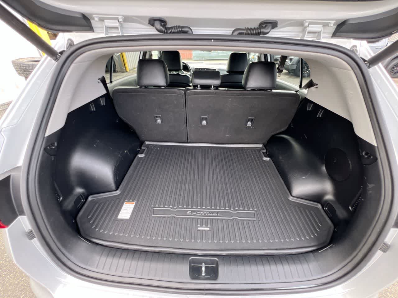 Used 2020 Kia Sportage EX FWD image 26
