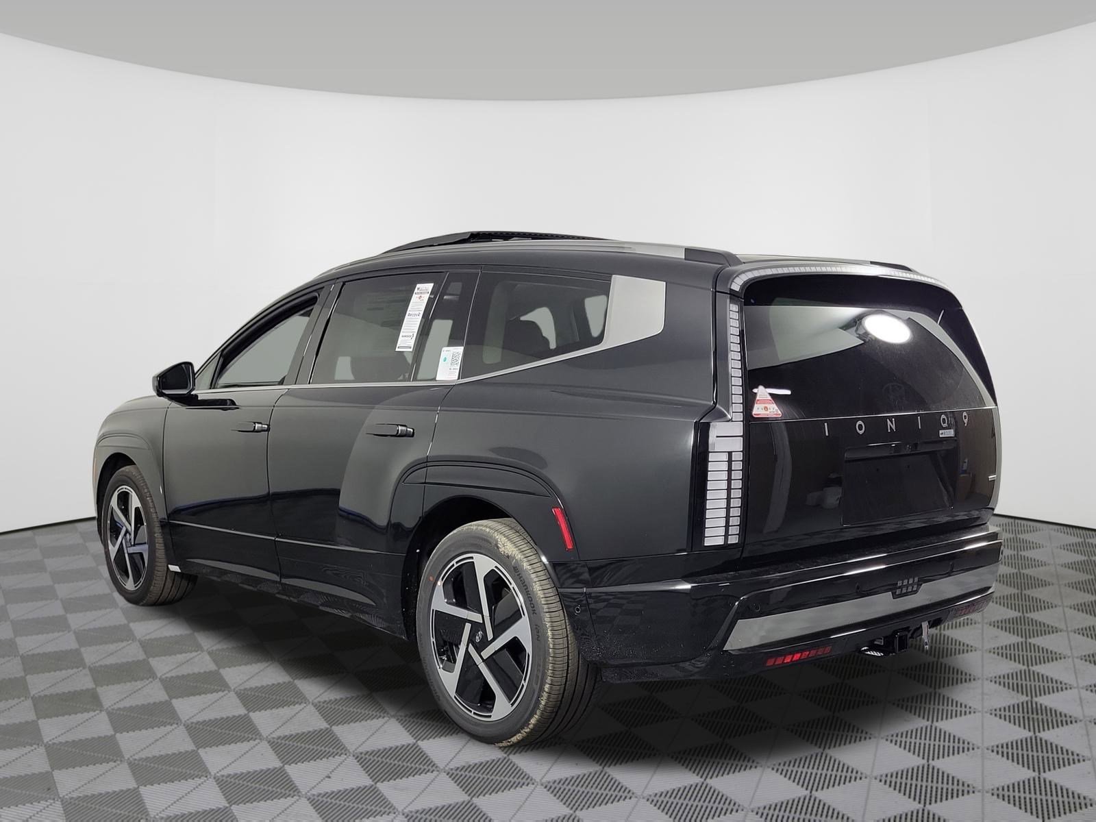 New 2026 Hyundai Ioniq 9 Calligraphy image 38