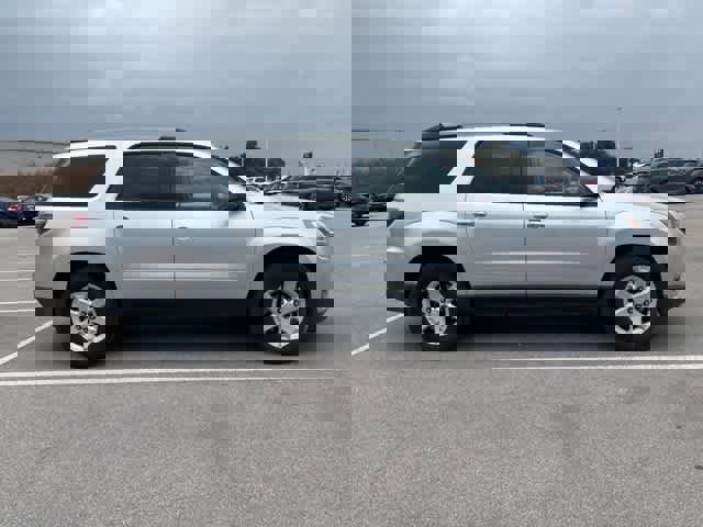 Used 2014 GMC Acadia SLE image 6