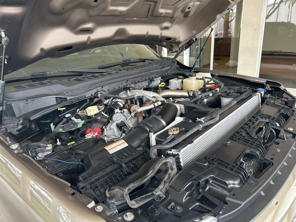 Used 2023 Ford F350 Lariat AWD/4WD image 10