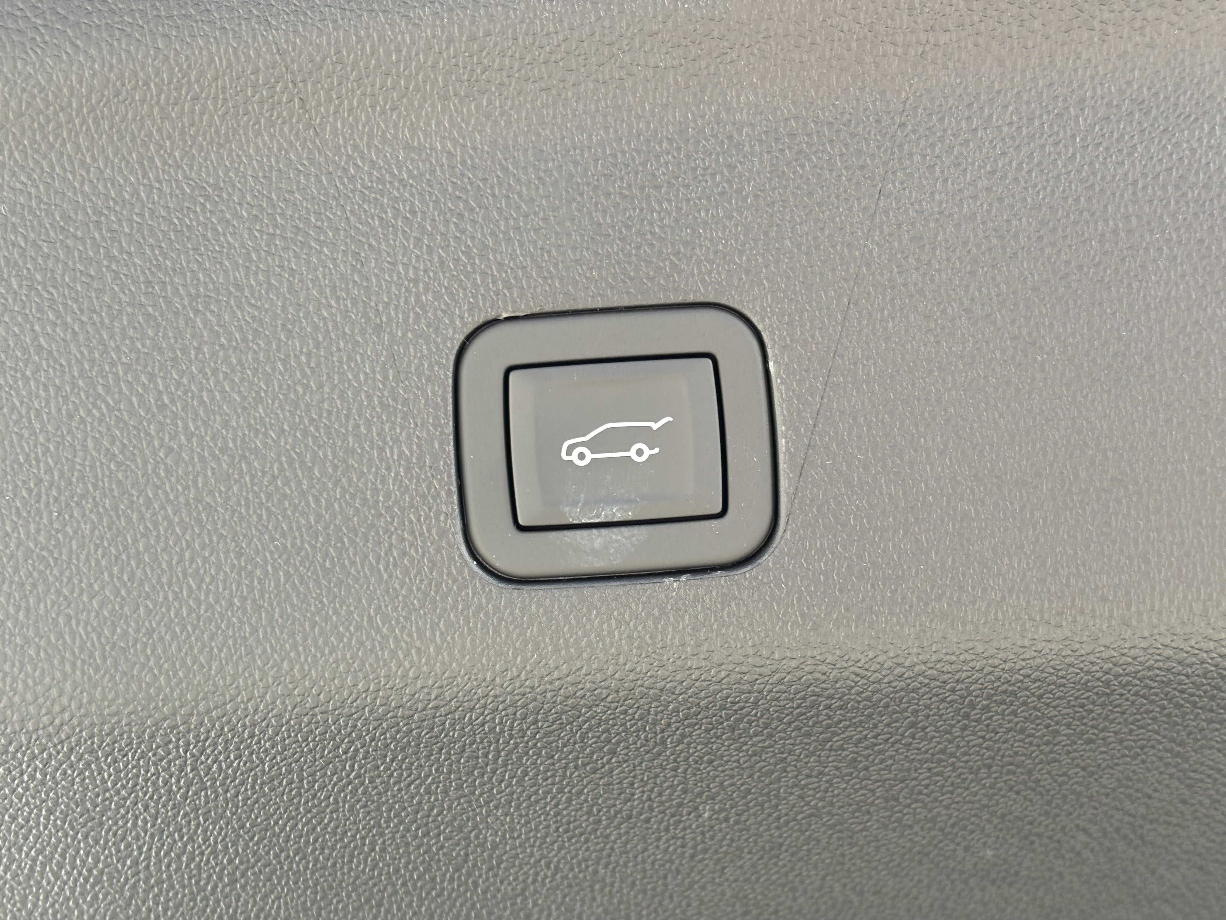 New 2026 Cadillac Escalade Luxury image 11