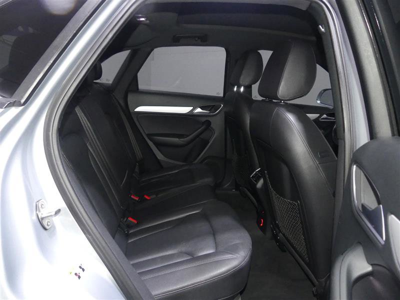 Used 2018 Audi Q3 2.0T Premium FWD image 27