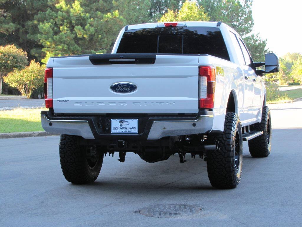 Used 2019 Ford F250 Lariat w/ Lariat Ultimate Package AWD/4WD image 10
