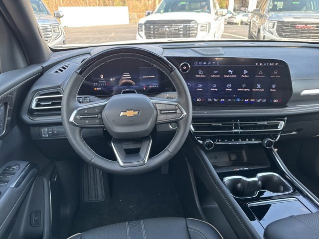New 2026 Chevrolet Traverse High Country w/ LPO, Floor Liner Package FWD image 3