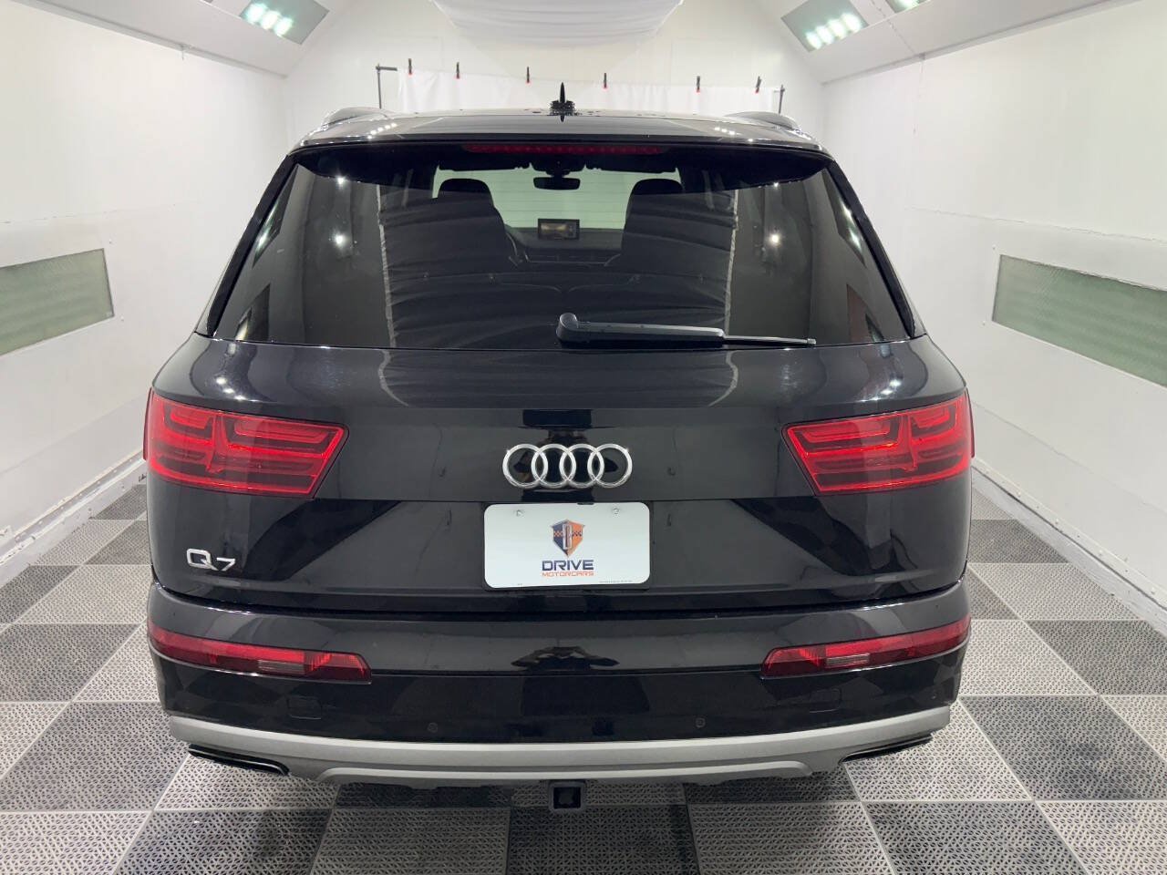 Used 2019 Audi Q7 3.0T Prestige AWD/4WD image 11