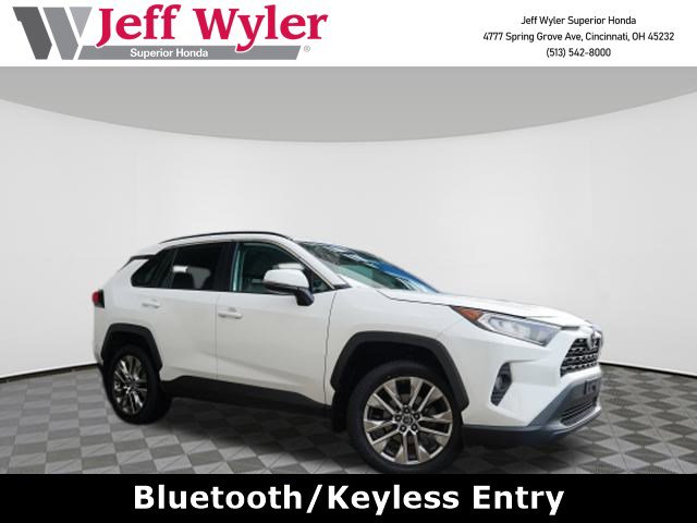 Used 2019 Toyota RAV4 XLE Premium video 1