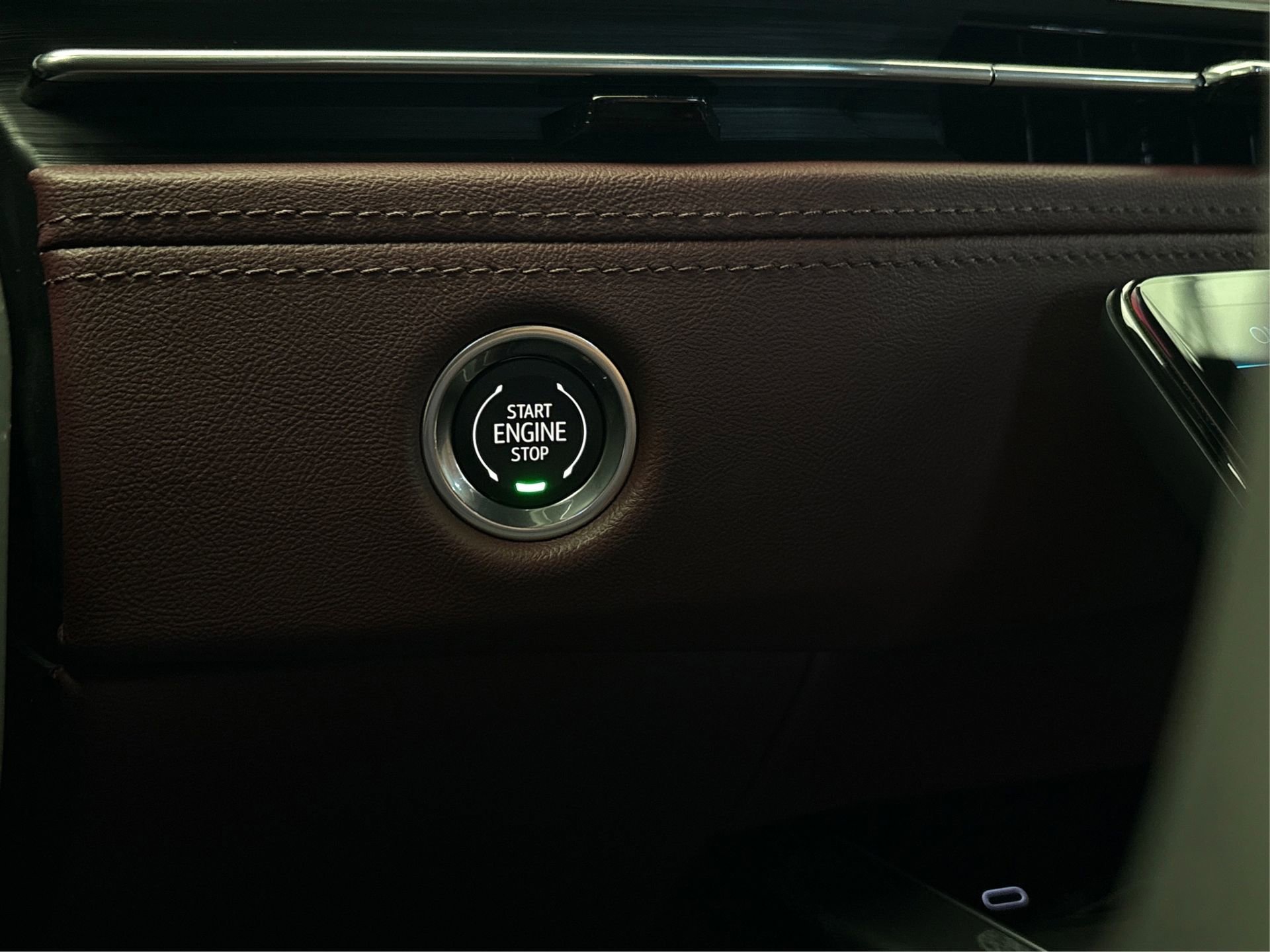 New 2026 Cadillac Escalade Luxury image 27