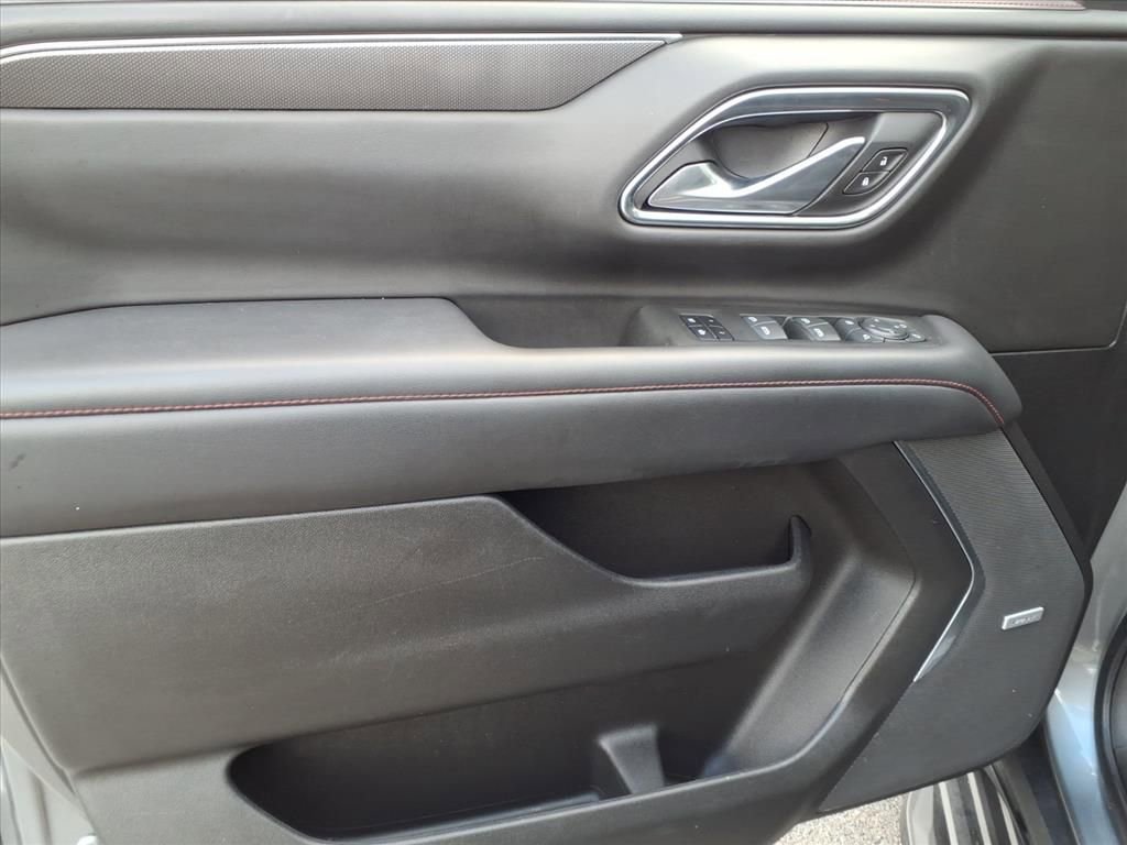 Used 2022 Chevrolet Tahoe RST w/ Luxury Package image 17