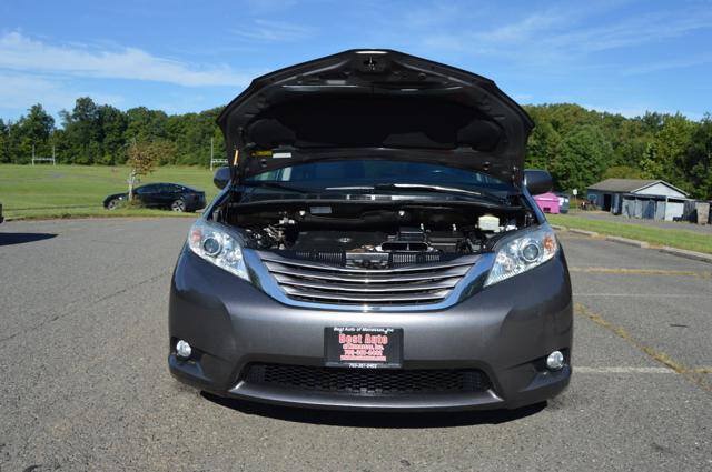 Used 2015 Toyota Sienna XLE Premium AWD/4WD image 74