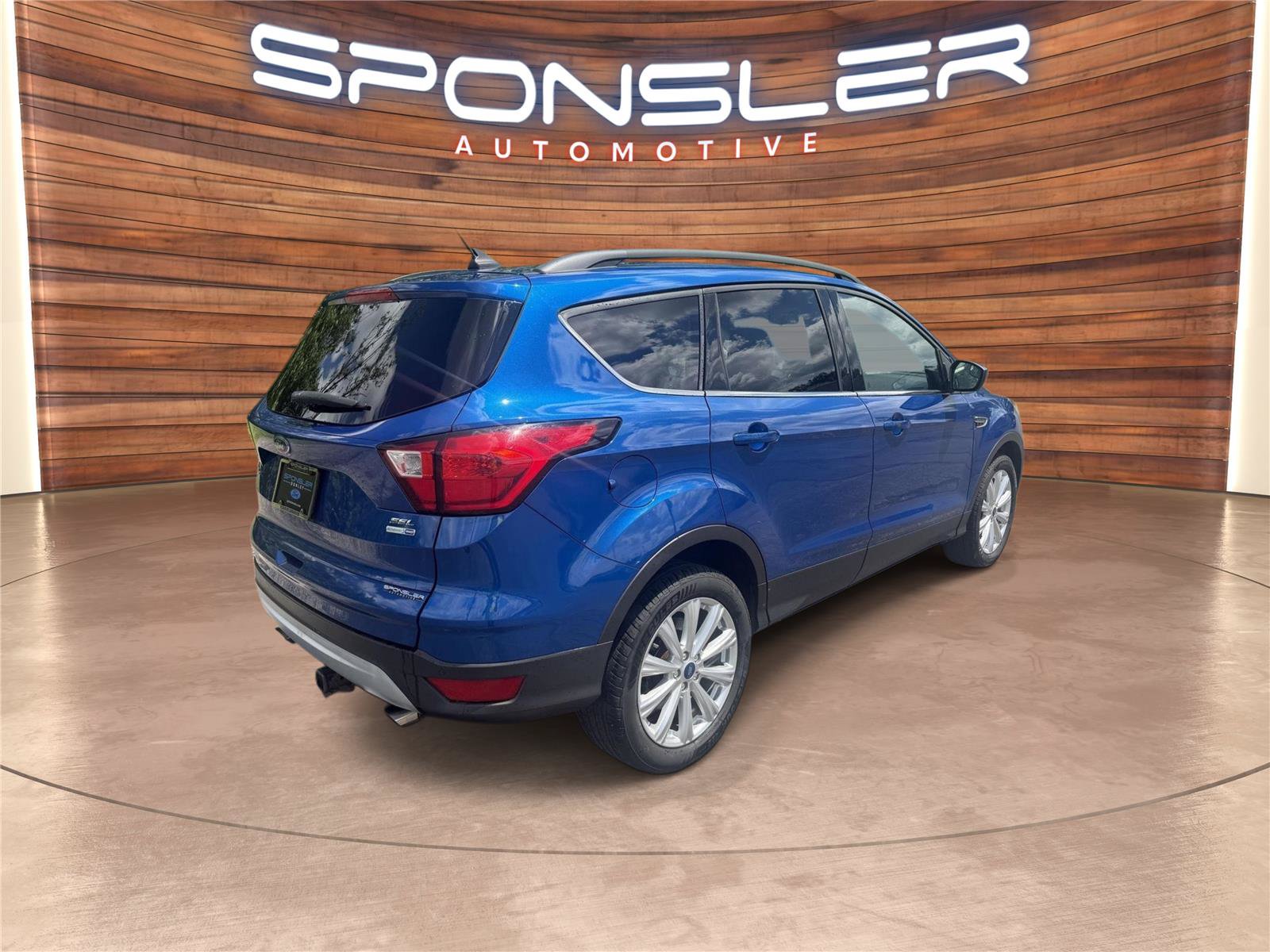 Used 2019 Ford Escape SEL AWD/4WD image 7