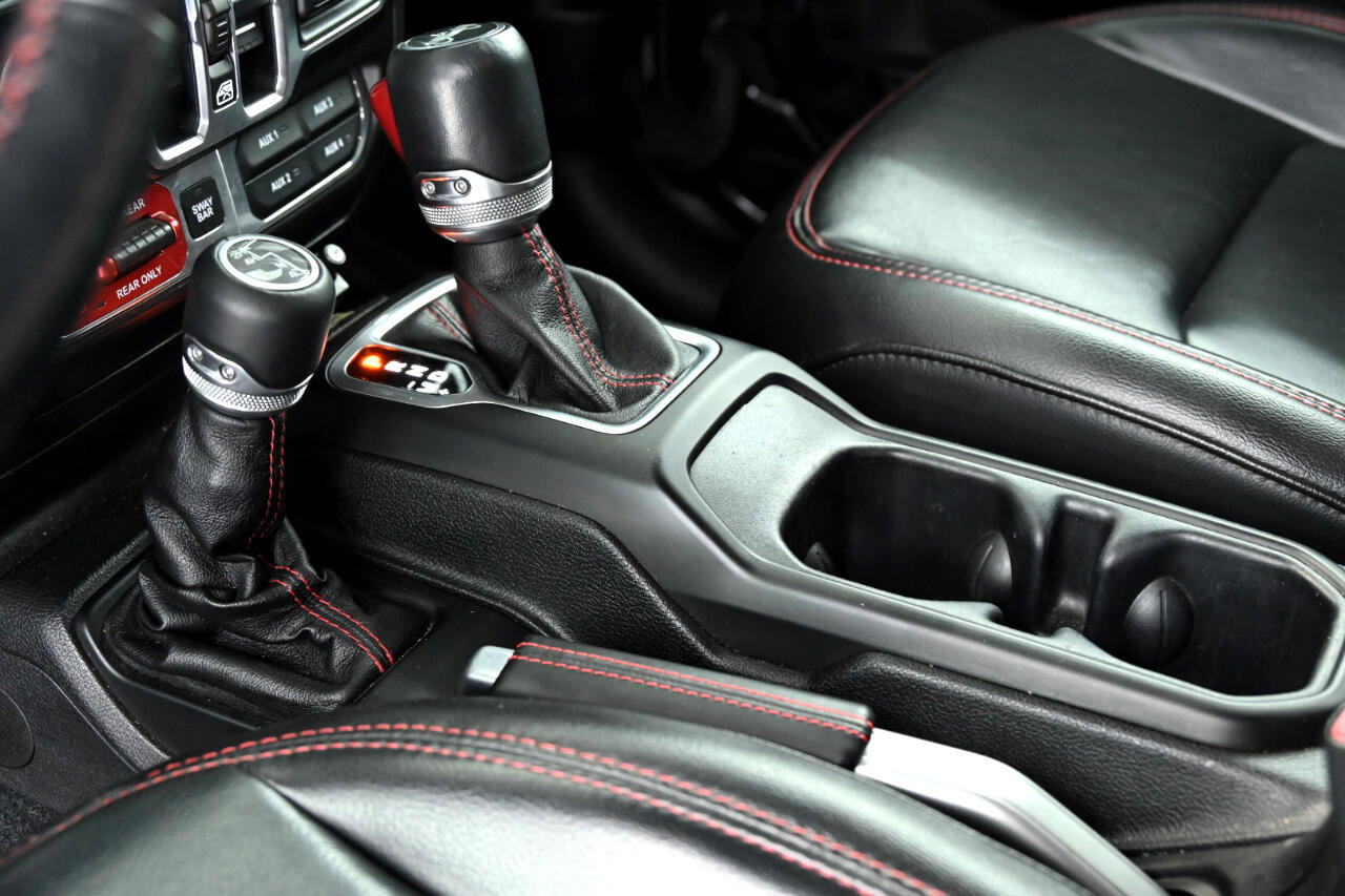 Used 2018 Jeep Wrangler Unlimited Rubicon image 33