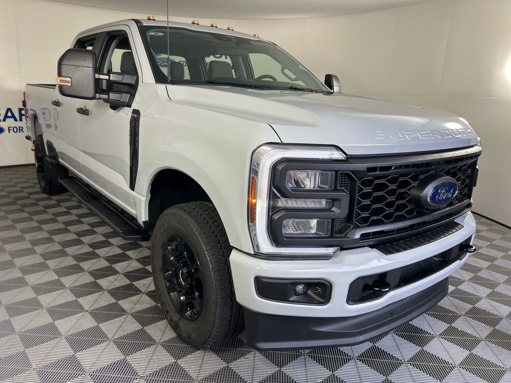 New 2026 Ford F250 XL image 3