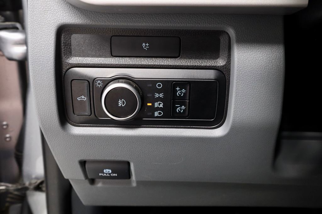 Used 2024 Ford F450 XL w/ 360-Degree Camera Package AWD/4WD image 26